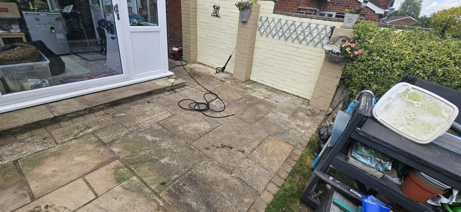 Patio jet wash — before cleaning